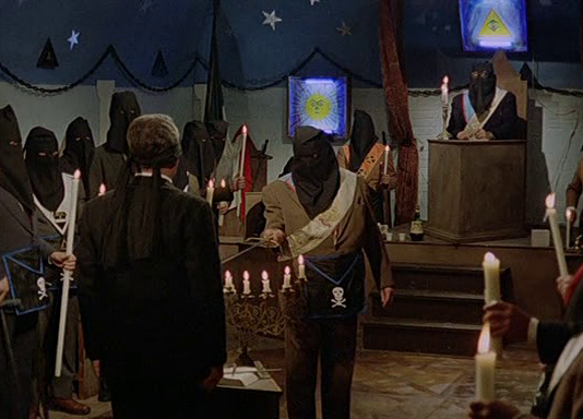 LA MASSONERIA MESSINESE NON DORME, MA PERCHE’ ACCORINTI DEVE INCONTRARE IL VENERABILE?