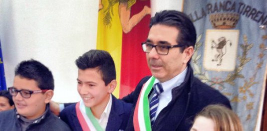 VILLAFRANCA: SI INSEDIA IL BABYSINDACO GIOVANNI SCARPINO