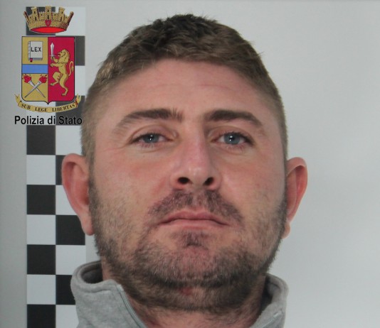 RAPINE AI CASELLI AUTOSTRADALI: ARRESTATO DALLA POLIZIA 33ENNE MESSINESE, SI CERCA IL COMPLICE