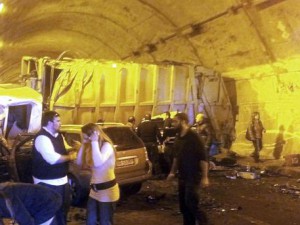 ++ Incidenti stradali: quattro morti in galleria Sicilia ++