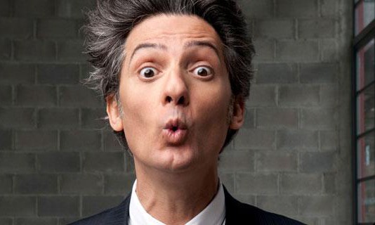 INCIDENTE IN SCOOTER: FIORELLO RICOVERATO AL GEMELLI CON UN “CODICE RSSO”