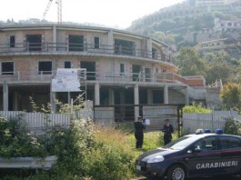 ABUSIVISMO EDILIZIO A GIOIOSA MAREA: 32 PERSONE DENUNCIATE E DUE LOTTIZZAZIONI SEQUESTRATE DAI CARABINIERI