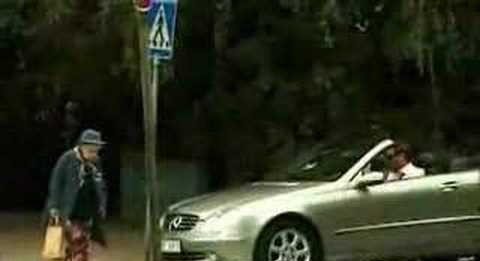 Nonnina VS cafone al volante