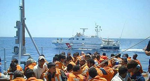 NUOVA ONDATA DI SBARCHI IN SICILIA: 361 PROFUGHI “ACCOLTI” A MESSINA