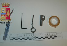 SORPRESO A SCASSINARE UN’AUTO: ARRESTATO 19ENNE