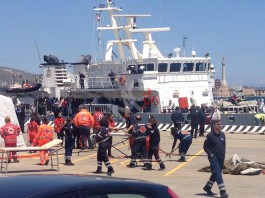 ARRIVATI ALTRI 292 IMMIGRATI: CHIUSO IL PALANEBIOLO, TEMPORANEA ACCOGLIENZA ALLA CITTADELLA FIERISTICA