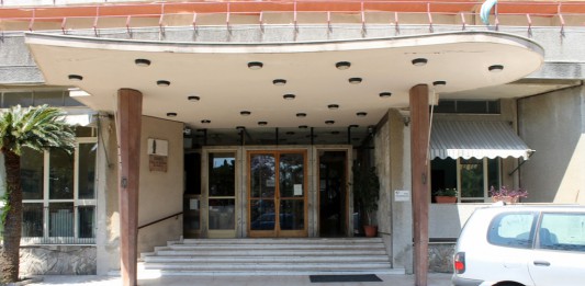 CASA SERENA, NE RIMARRANNO SOLO 40. CGIL INVOCA MANTINEO, CISL: “SCELTA IN TEMPI BREVI”