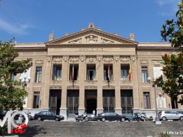Le donne scendono in piazza: pomeriggio un girotondo per richiamare al lavoro il civico consesso