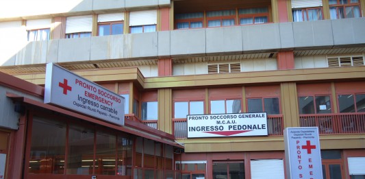 Nuova aggressione al Papardo, paziente schiaffeggia medico