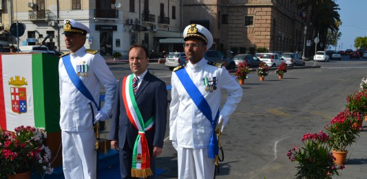 Il sindaco di Milazzo aderisce al Partito democratico, Pino: “L’agire di Renzi risponde al mio”