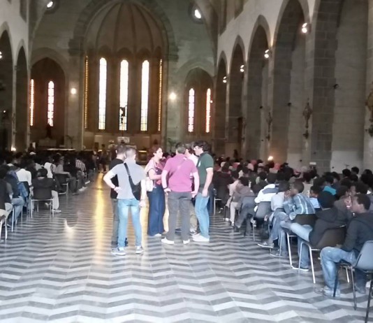 MESSINA APRE LE CHIESE AI PROFUGHI: ACCOGLIENZA NON SECURITARIA, IL VESCOVO LA PIANA DICE SI’ AD ACCORINTI