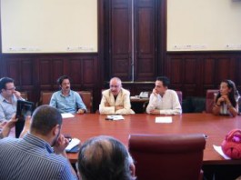 CICCIO’ PORTA AL CINEMA RASHID, STORIA TRAGICOMICA DI IMMIGRAZIONE E INDIFFERENZA
