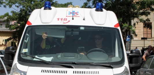 Precipita in un torrente, anziano salvo per miracolo