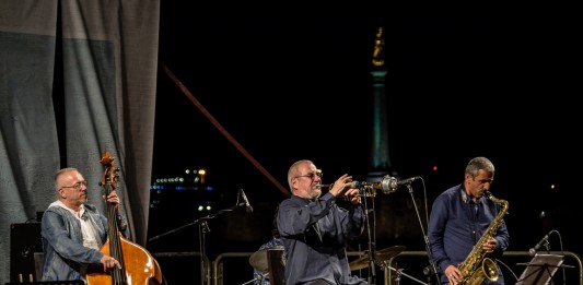 MUSICA E TEATRO CON STJEPKO GUT E ROSALBA LAZZAROTTO (FOTOGALLERY)