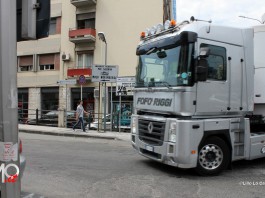 Tir in città: Visicaro e Richichi chiedono incontro ad Accorinti per limitare afflusso