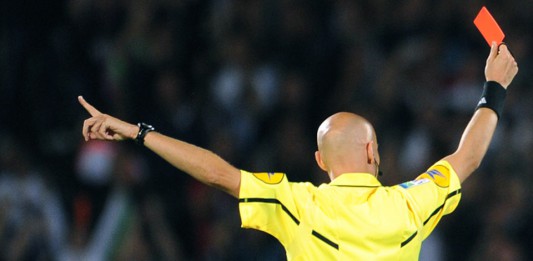 Il fallo di mano: cambiate una regola assurda