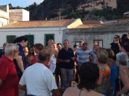 FOCUS ACQUALADRONE: DE COLA E PANARELLO INCONTRANO I RESIDENTI, PRESTO 100 MILA EURO PER OGNI QUARTIERE