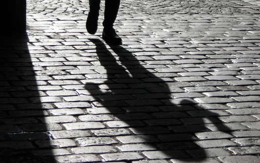 Non si rassegna e per 8 anni perseguita il suo ex. Disposte misure cautelari