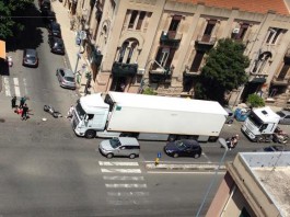 INCIDENTE SUL BOCCETTA: TIR CENTRA SCOOTER