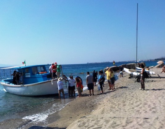 MARE TERAPIA, MINI TOUR “SENZA BARRIERE” SULLO STRETTO A BORDO DELLA COLAPESCE I