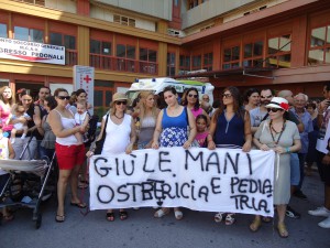 protesta Papardo su chiusura Ostetricia_messinaora