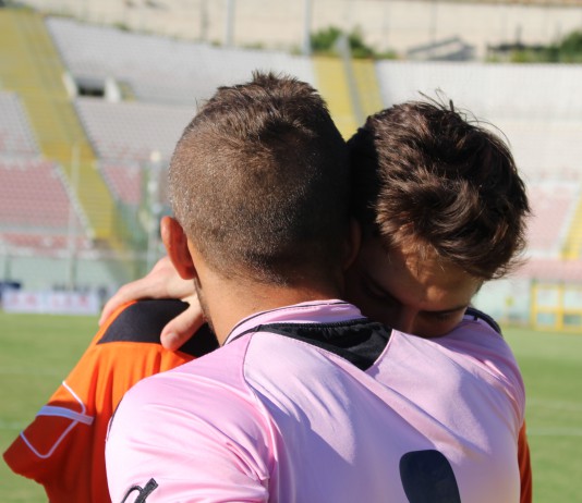 CALCIO, ACR MESSINA: E’ CRISI NERISSIMA, SECONDA “MANITA” CON LA CASERTANA (FOTOGALLERY)