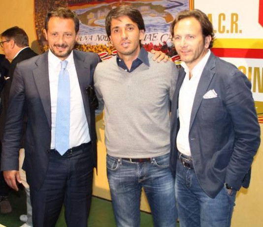 CALCIO, ACR MESSINA. FERRIGNO: “SIAMO FRAGILI DI TESTA E PROVIAMO VERGOGNA, CON IL LECCE VOGLIO UNA SQUADRA AGGUERRITA”
