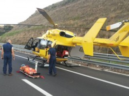 Incidente sulla A20: auto vola in una scarpata, tre feriti