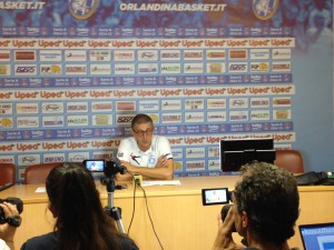 Coach Griccioli (Upea) nella conferenza stampa post-gara.