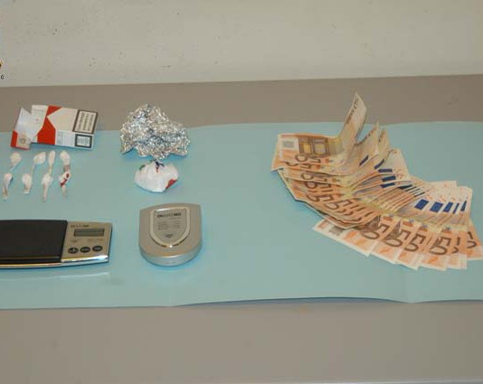 COCAINA: ARRESTATO MESSINESE 36ENNE PER DETENZIONE E SPACCIO