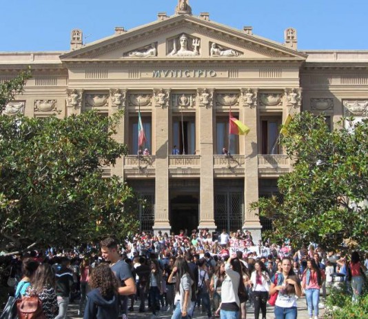 MARCIA CONTRO RIFORMA SCUOLA E JOBS ACT, GLI STUDENTI SBAGLIANO STRADA…