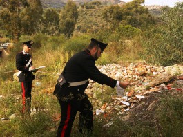 Rifiuti pericolosi, sequestrate quattro discariche abusive contenenti eternit. Una denuncia