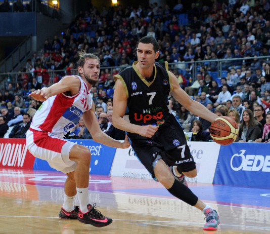 Basket, Orlandina: Nel finale la spunta Pesaro