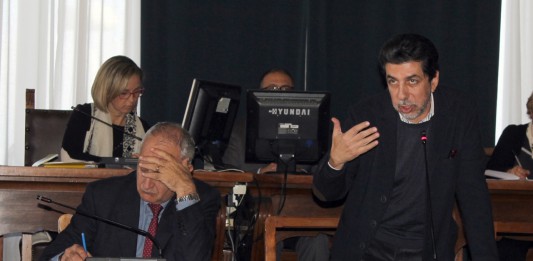 Dimissioni Mantineo: scelta autonoma o indotta? Per l’ufficialità sarebbe solo questione di ore