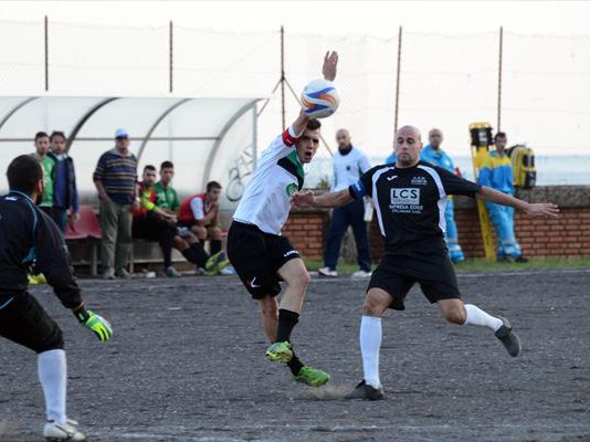 Calcio 1a categoria gir.E – Camaro. La capolista batte il Real Rometta 2-0 dopo grande fatica