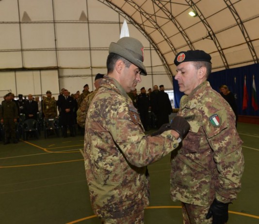 Colonnello Benzi della Brigata Aosta di Messina al comando dell’unità multinazionale in Kosovo