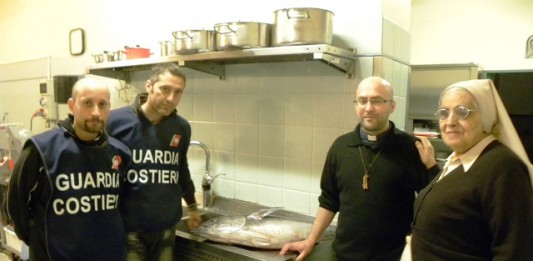 Pesca illegale di tonno rosso, sequestrato dalla Capitaneria e donato