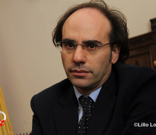 Il Comune contro se stesso: non paga canoni e Amam lascia cimitero pace senz’acqua