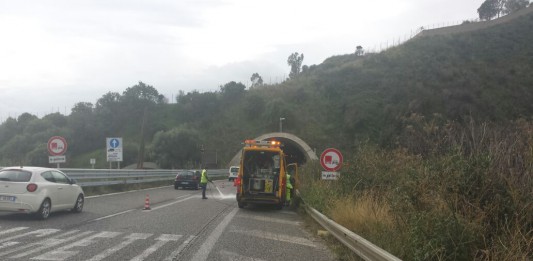 L’autostrada Messina-Palermo si rifà il look, torna la segnaletica orizzontale
