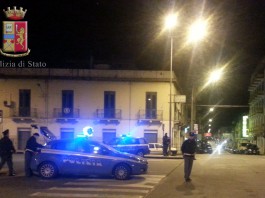 Volanti al lavoro, due arresti in flagranza