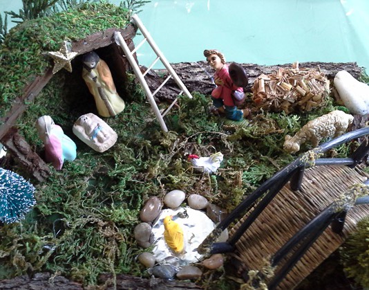Natale interreligioso a Giampilieri, protagonisti i bambini della scuola “Simone Pasquale Neri”