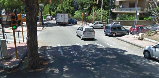 Radici alberi sulla circonvallazione, ancora lavori in viale Regina Margherita