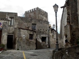 Medievalia: sette a processo per truffa e riciclaggio
