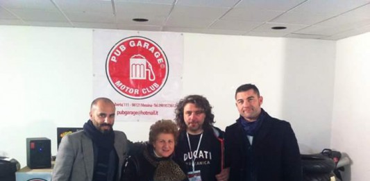 “2 ruote in centro”, consegna di fondi all’ Associazione Italiana Familiari e Vittime della Strada