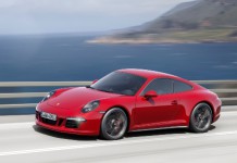 Simulano il furto di una porsche per ottenere 70 mila euro di risarcimento dall’assicurazione, 5 denunciati