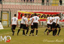 Calcio Lega Pro, Acr Messina: giallorossi in caduta libera, anche il Melfi corsaro al San Filippo (Fotogallery)