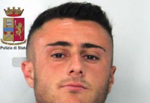 “Dammi 100 euro”, poi lo sfregia e gli danneggia il furgone: in carcere