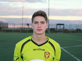 Calcio. Giovani talenti crescono. Riccardo Trovato(98′), portiere del Città di Messina, convocato nella Nazionale Dilettanti under 17