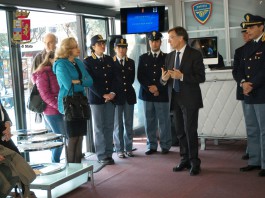 “Una vita da social” A Messina il truck firmato Polizia di Stato La campagna educativa itinerante sui temi dei social network, del cyberbullismo, dell’adescamento online e sull’importanza della sicurezza della privacy