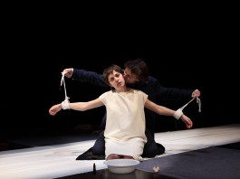 “Orfeo ed Euridice” di César Brie, “stranizza d’amuri” e d’eutanasia